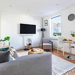 Bnbnova - 1Br - Holborn & Central London - The Museum